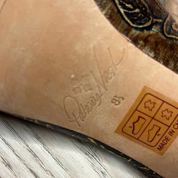 Patricia Nash Ruffina Leather Embossed Block Heel Mules Chocolate Brown Size 8.5 - Picture 11 of 11